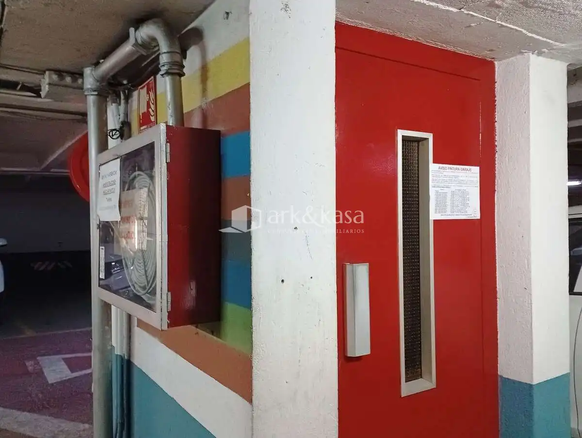 Aparcamiento en venta en Ciutat Vella, imagen 10