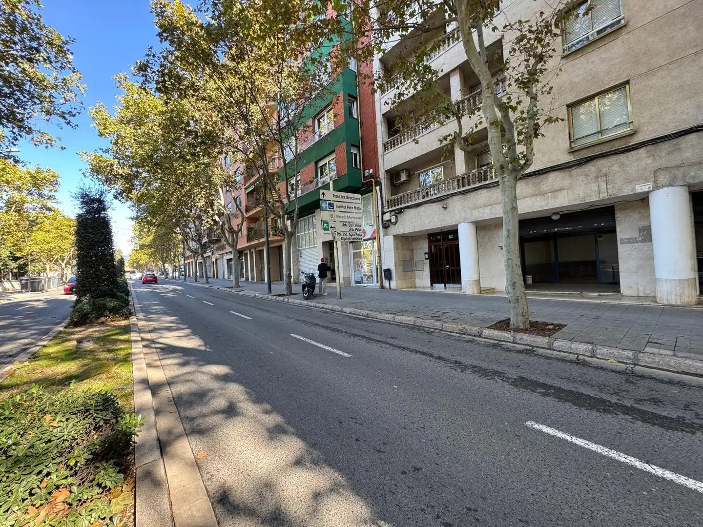 Local comercial en venta en Avenida PAISOS CATALANS 28, imagen 8