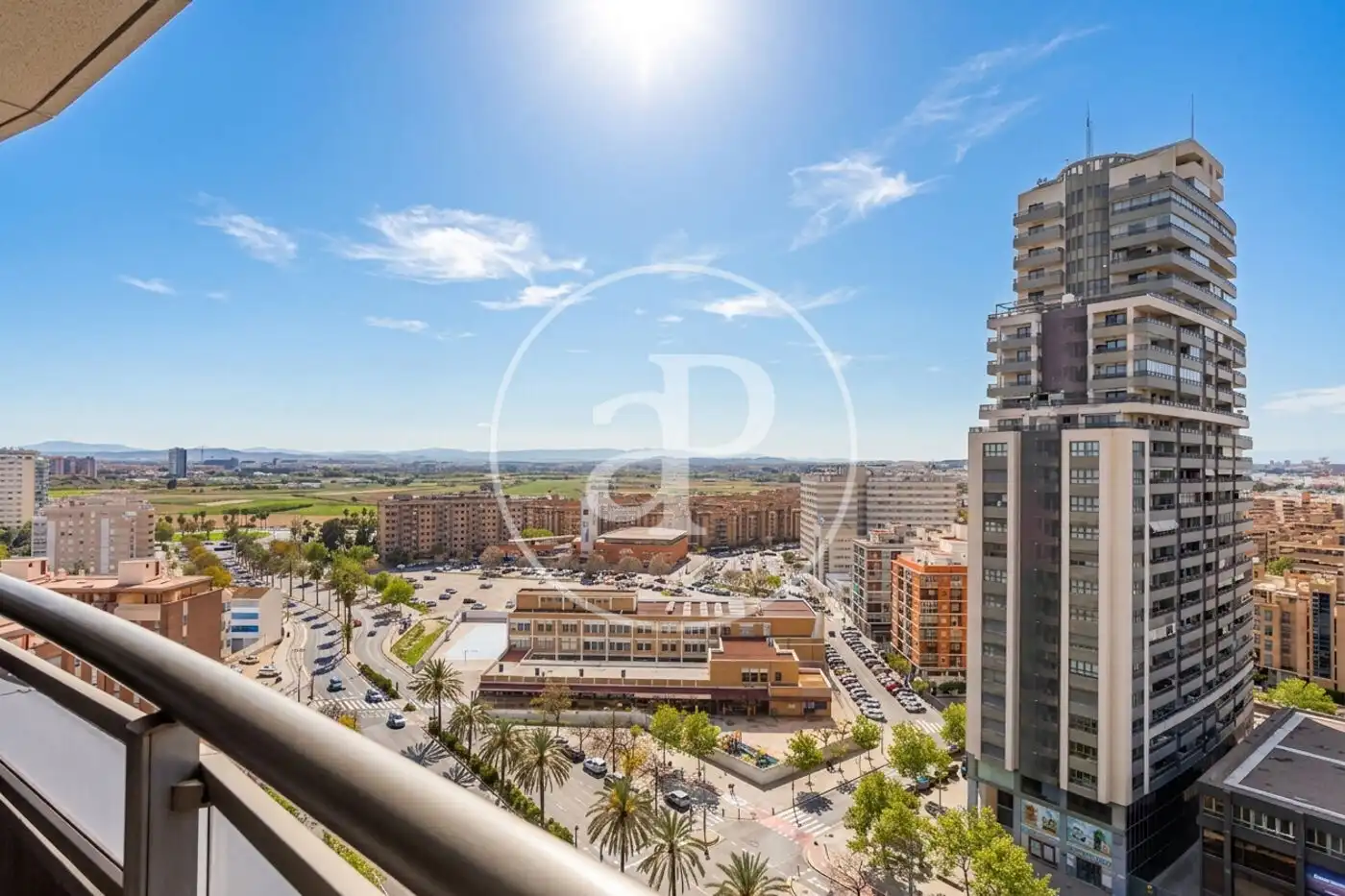 Exterior view of Flat for rent in Valencia  with Air Conditioner, Heating and Terrace