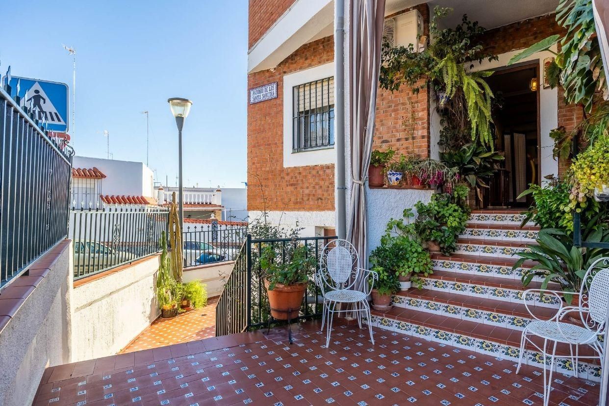 Terrace of House or chalet for sale in Alcalá de Guadaira  with Air Conditioner, Heating and Terrace