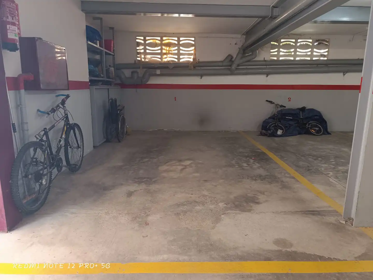Parkplatz von Wohnung zum Verkauf in Cunit mit Privatgarten, Terrasse und Ofen