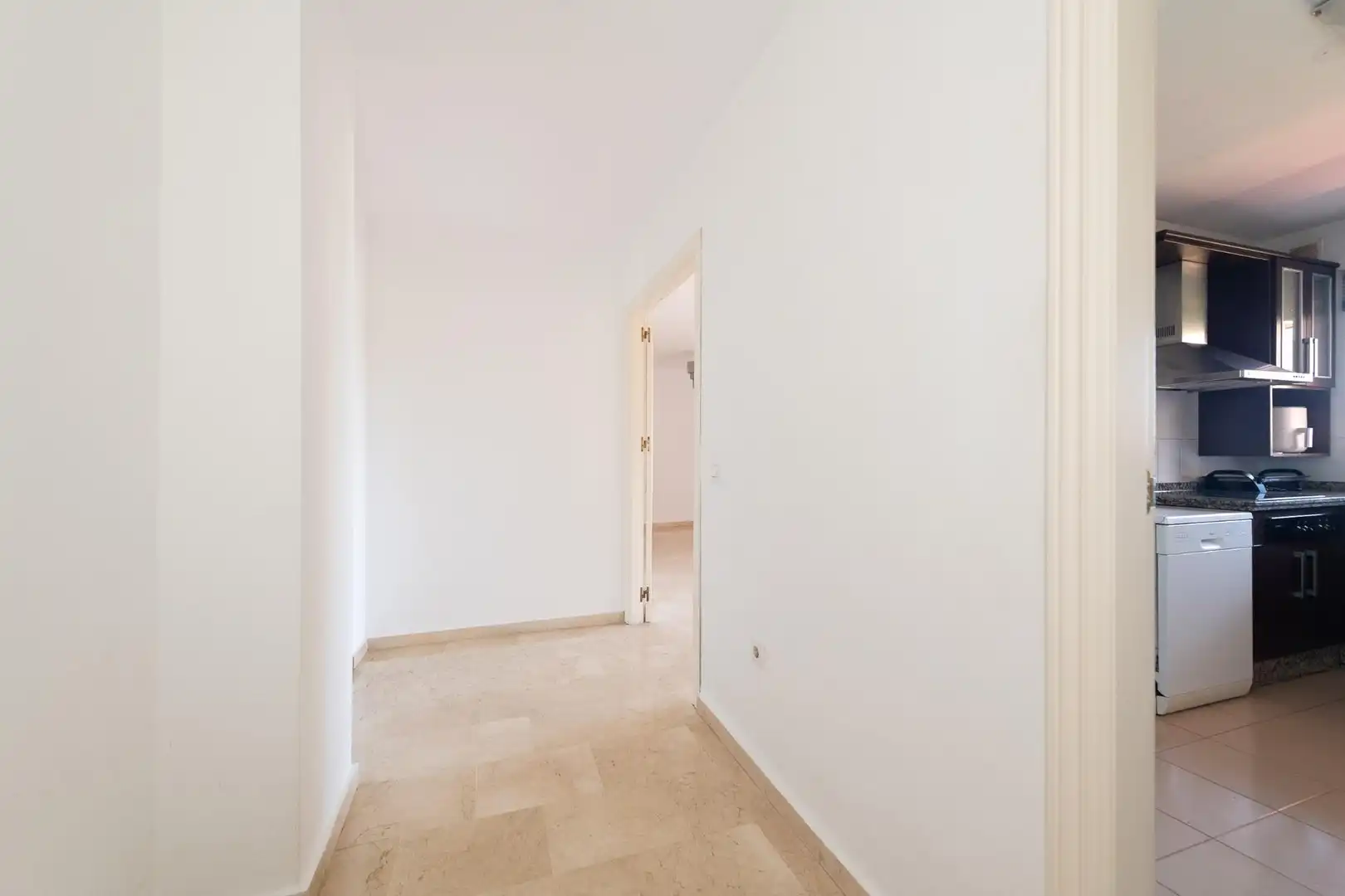 Piso en venta en Málaga con Aire acondicionado, Terraza y Piscina comunitaria