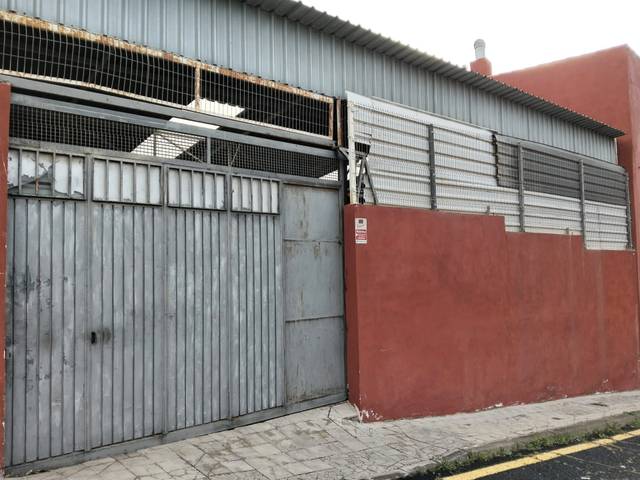 Local comercial en Alquiler en Calle Ciprés, 16B en Barranco Grande