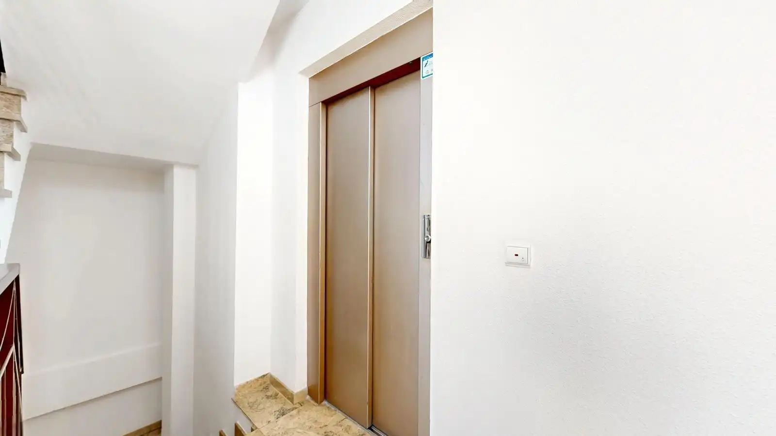 Attic for sale in Huerta de la Reina - Trassierra