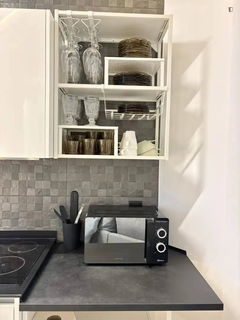 Cocina de Apartamento de alquiler en Madrid con Amueblado, Horno y Lavadora