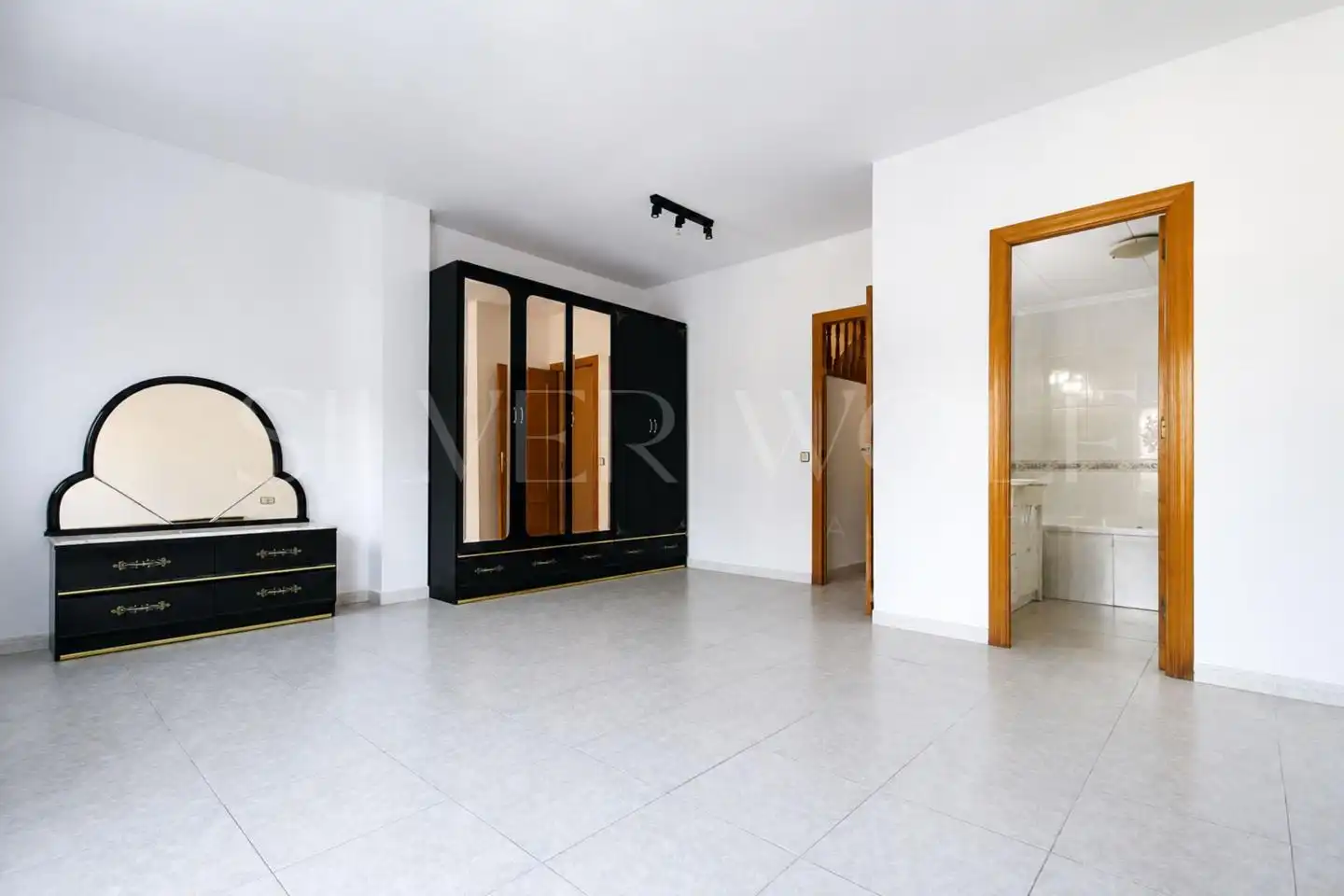 Casa adosada en venta en El Prat de Llobregat con Aire acondicionado, Calefacción y Terraza