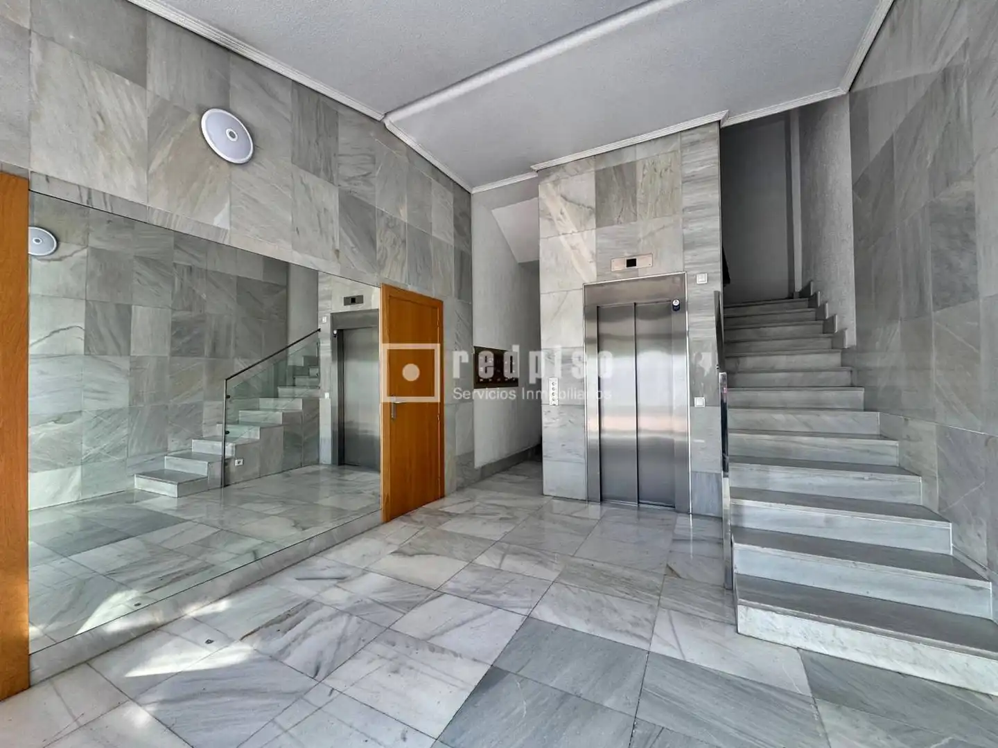 Piso en venta en Murcia con Aire acondicionado, Trastero y Amueblado