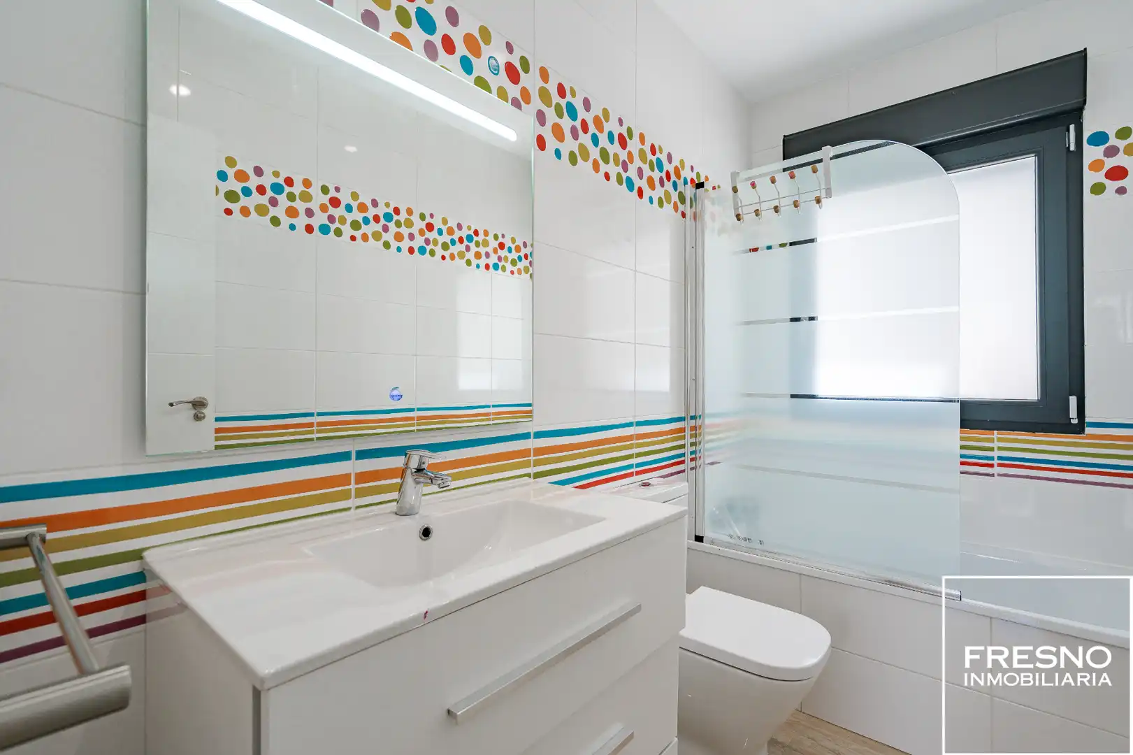 Baño de Casa o chalet en venta en Cobeña con Aire acondicionado, Calefacción y Jardín privado
