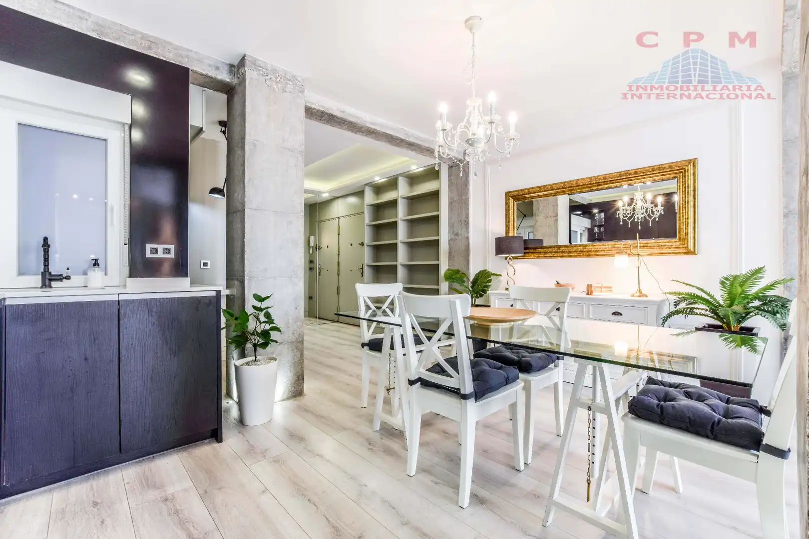 Dining room of Flat for sale in Chamartín