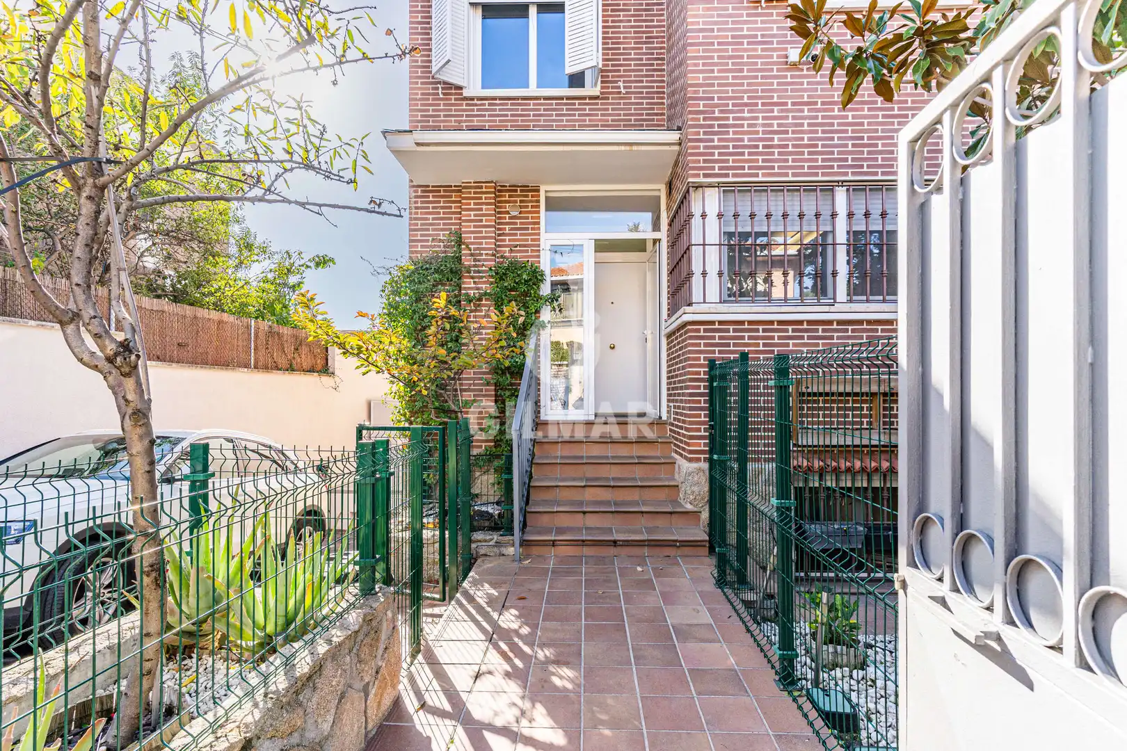 Exterior view of Detached homes for sale in Pozuelo de Alarcón  with Heating, Private garden and Swimming Pool