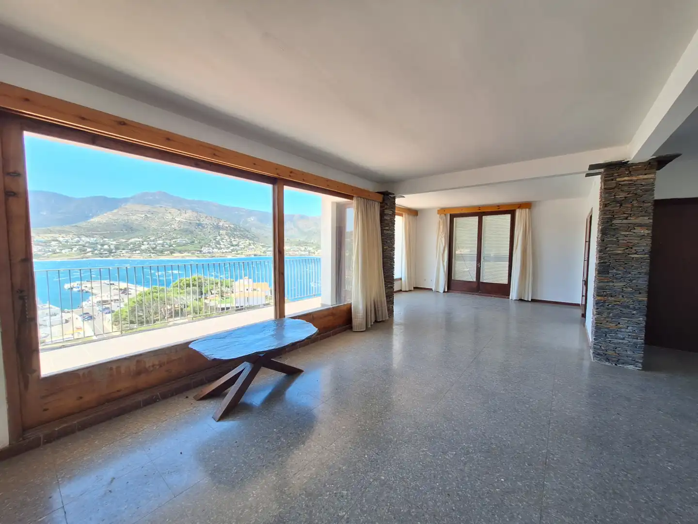 Sala d'estar de Casa o xalet en venda en El Port de la Selva amb Terrassa i Balcó