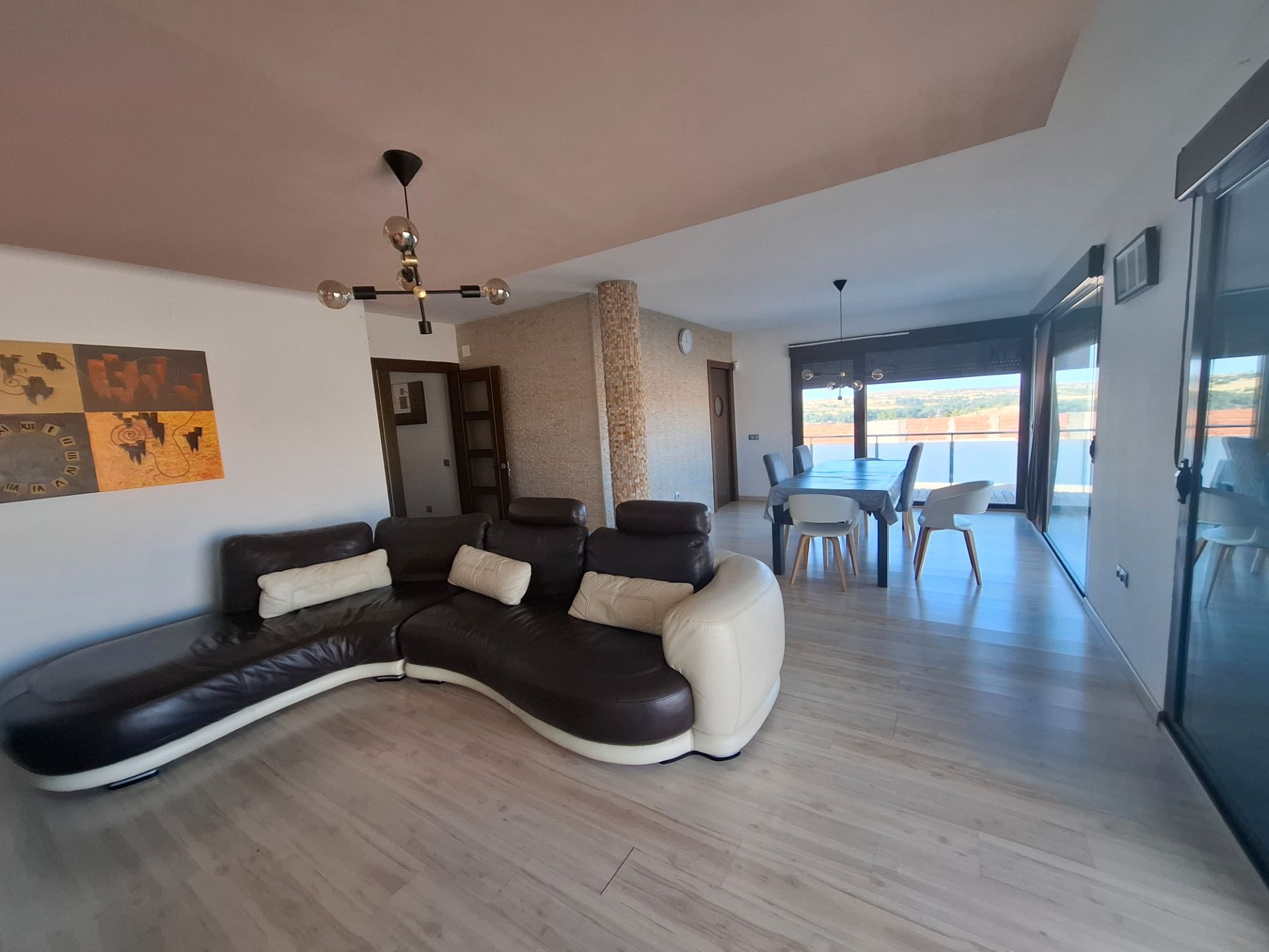Sala d'estar de Casa o xalet en venda en Zamora Capital  amb Calefacció, Jardí privat i Terrassa