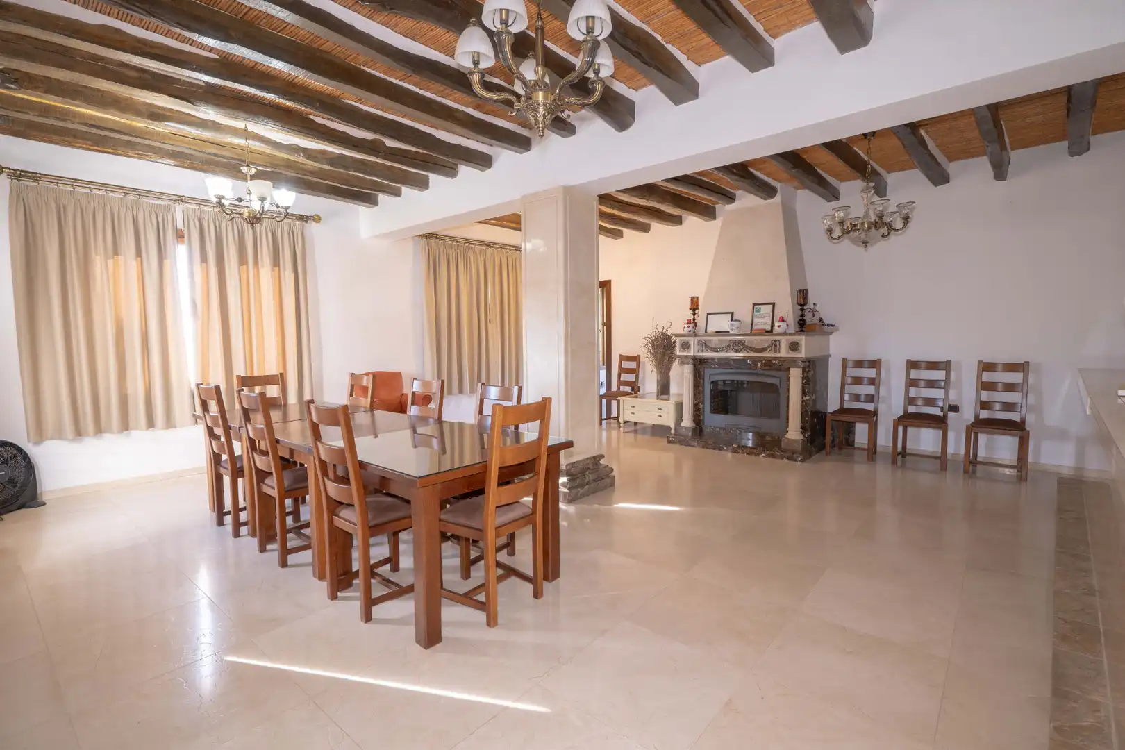 Esszimmer von Country house zum Verkauf in Válor mit Privatgarten, Terrasse und Abstellraum