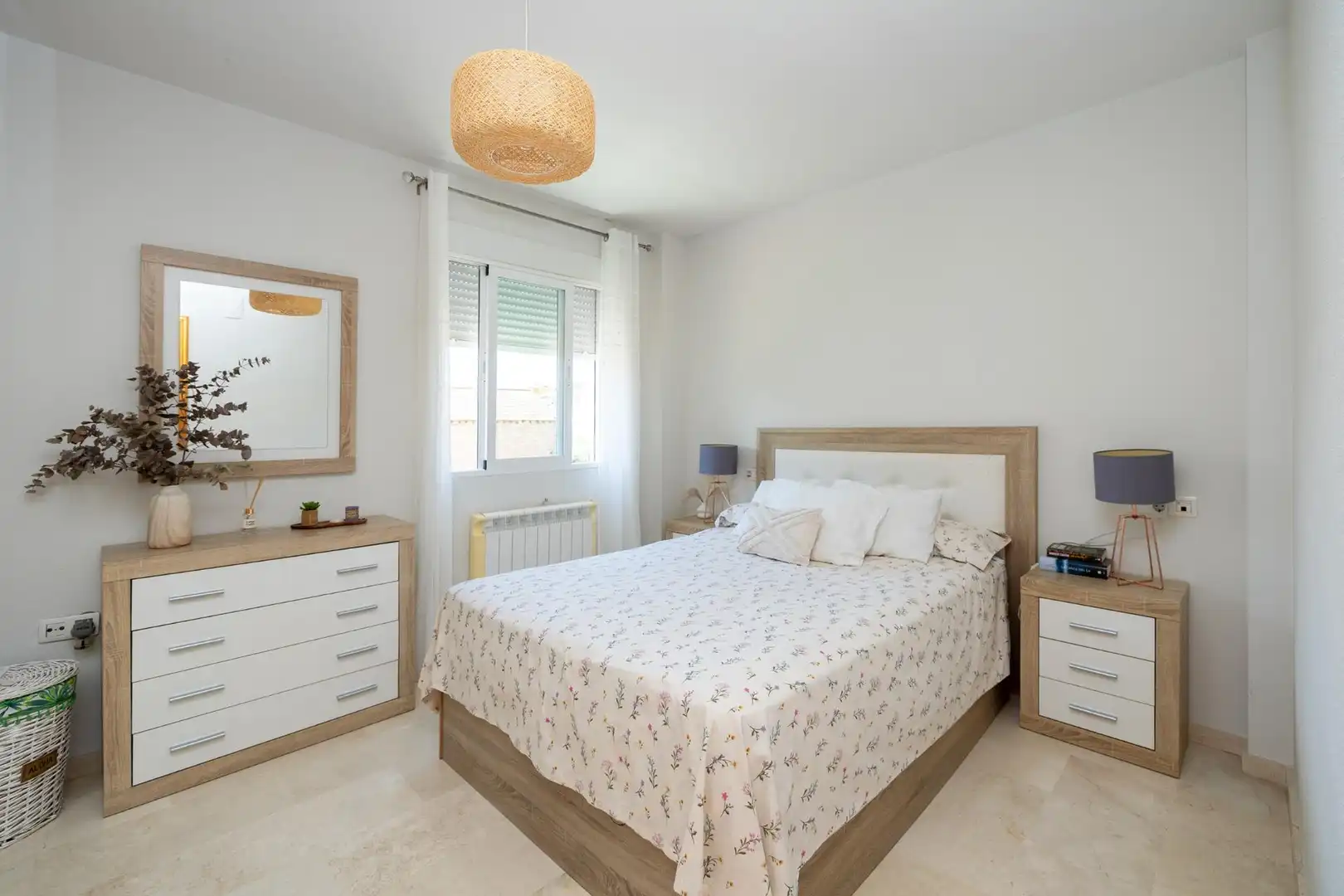 Bedroom of Flat for sale in Churriana de la Vega  with Air Conditioner, Heating and Balcony