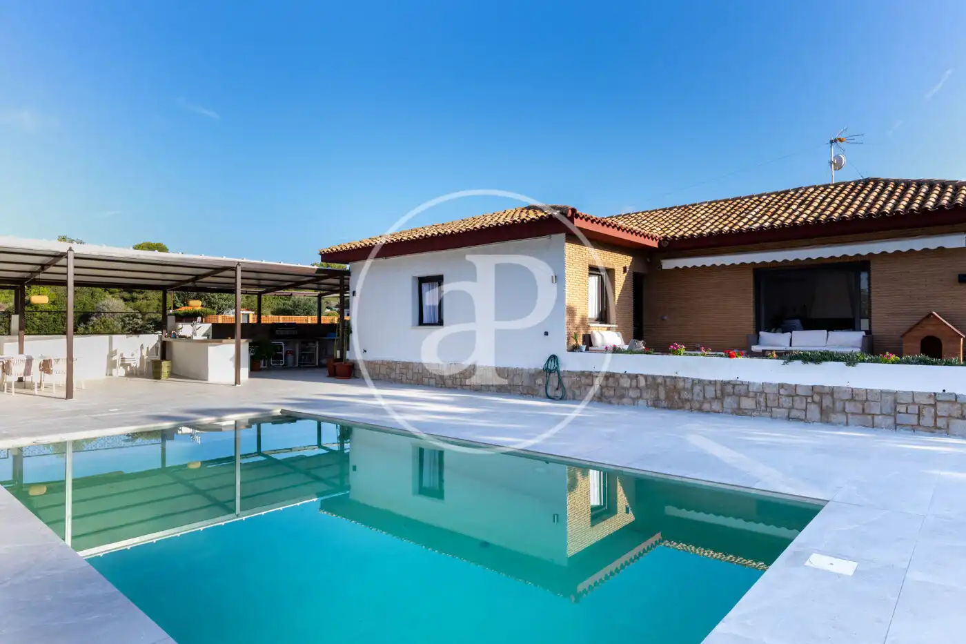 Maison avec piscine à vendre à Sagunto ciudad