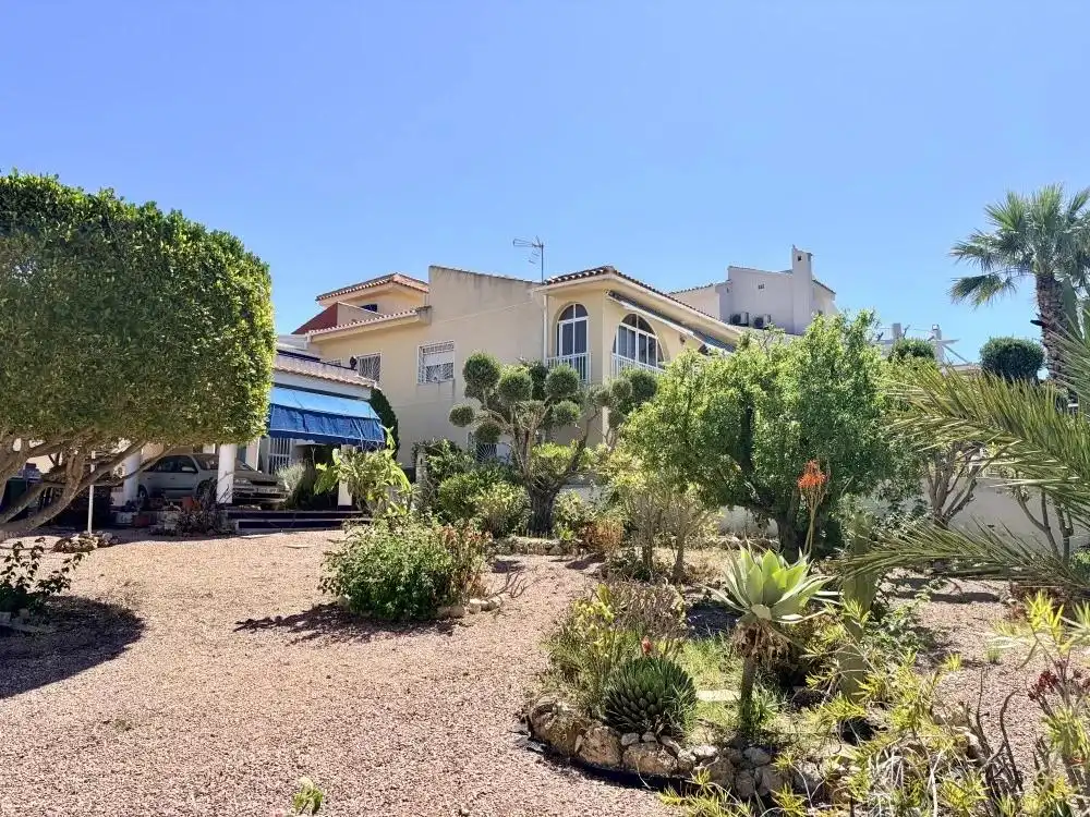 Vista exterior de Casa o chalet en venta en Rojales