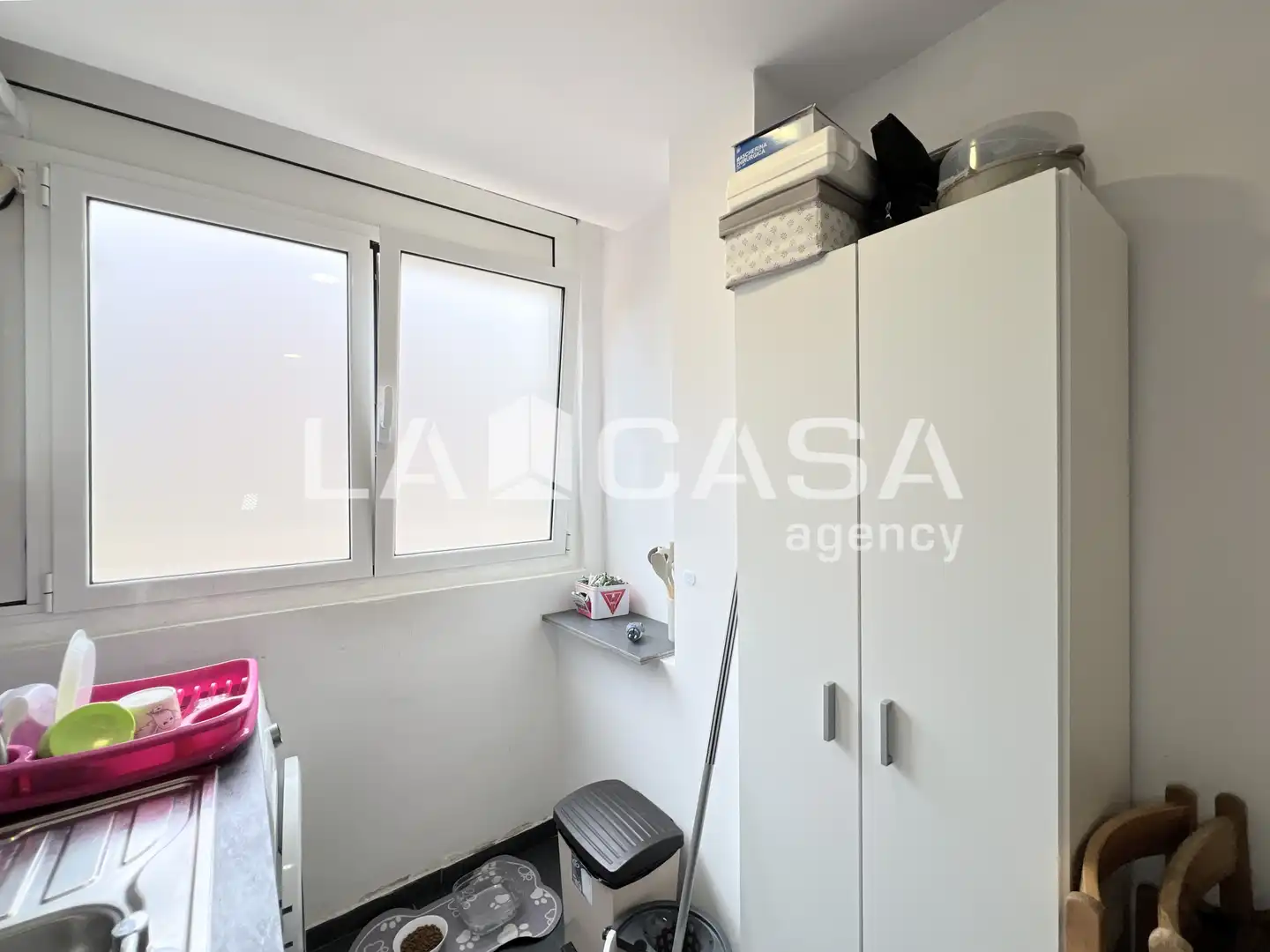 Flat for sale in Badalona  with Heating