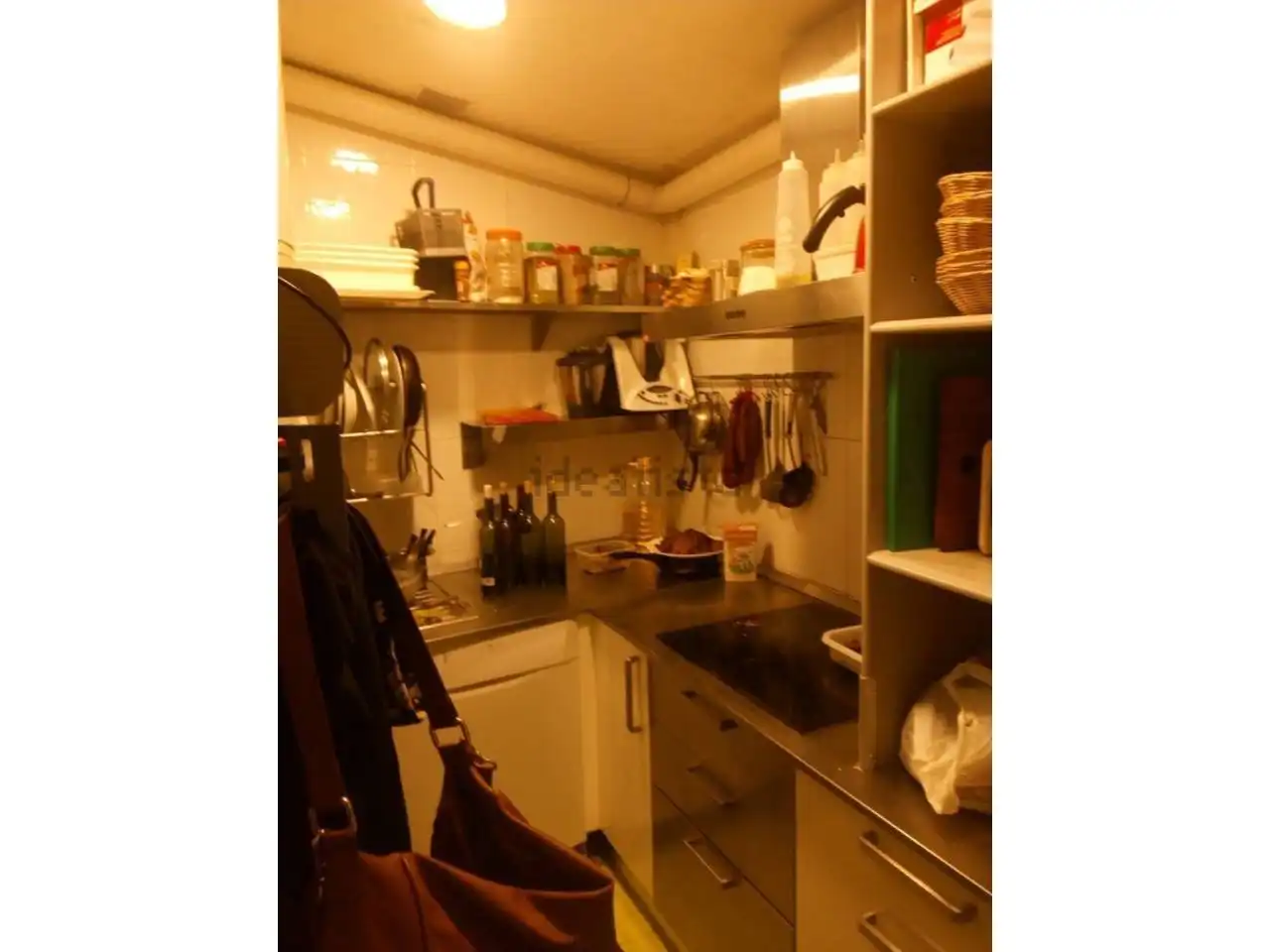 Cocina de Local en venta en Viguera