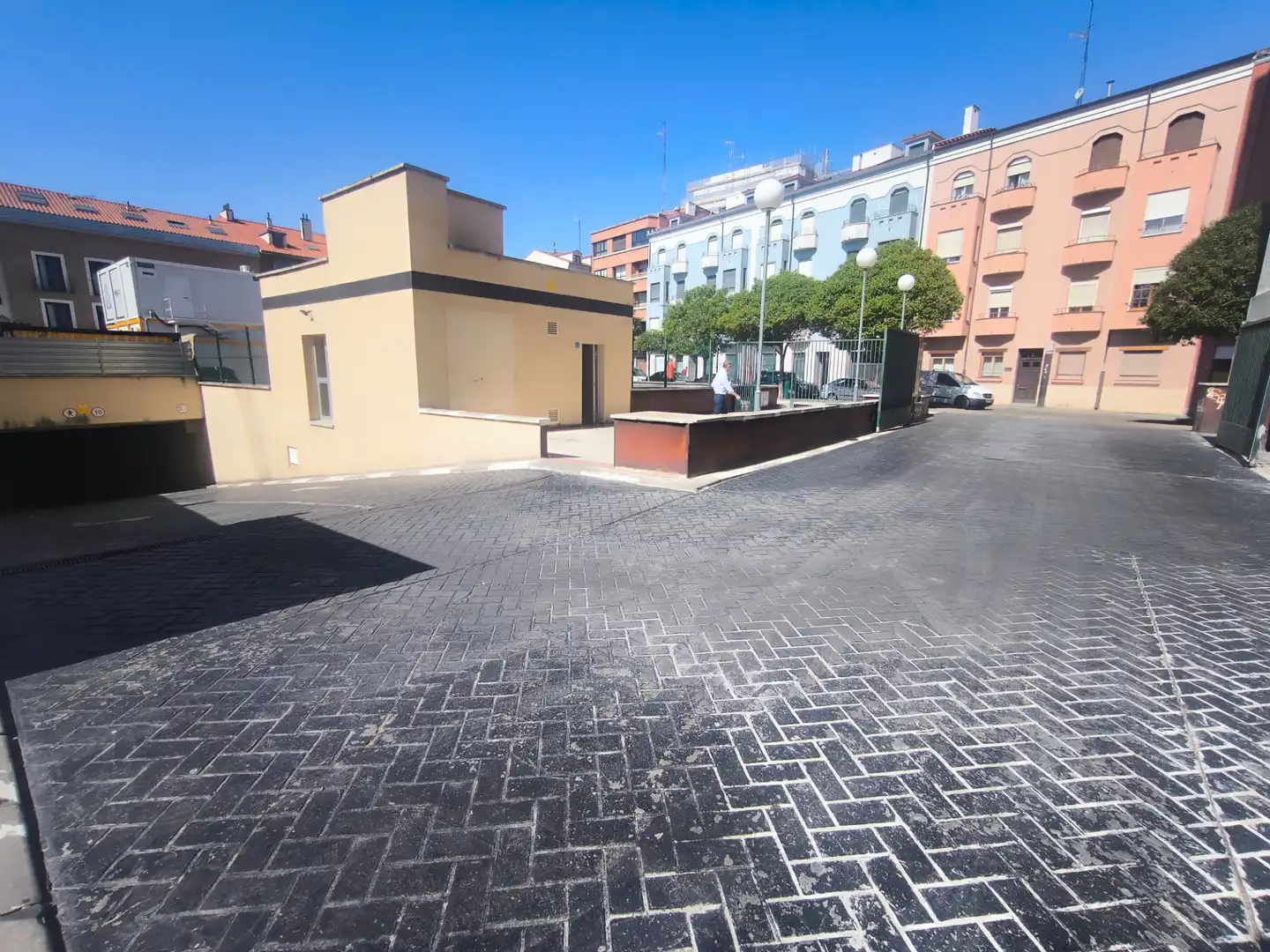 Parkplatz von Garage zum Verkauf in Valladolid