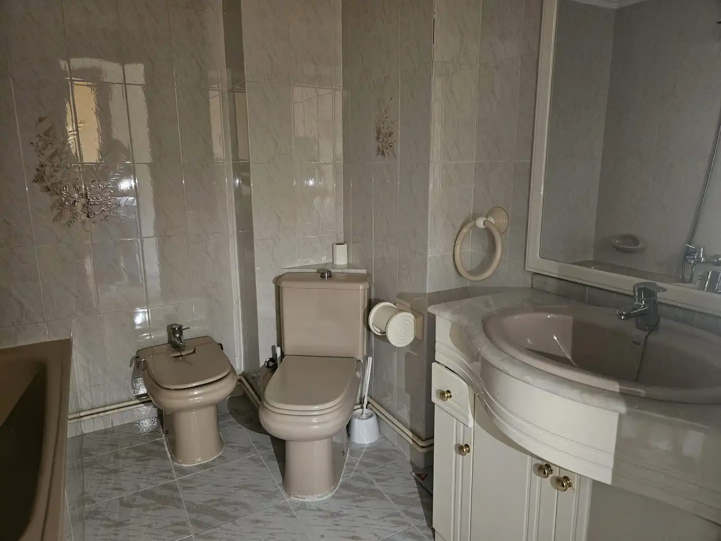 Badezimmer von Wohnung zum Verkauf in Castellón de la Plana / Castelló de la Plana mit Heizung, Möbliert und Ofen