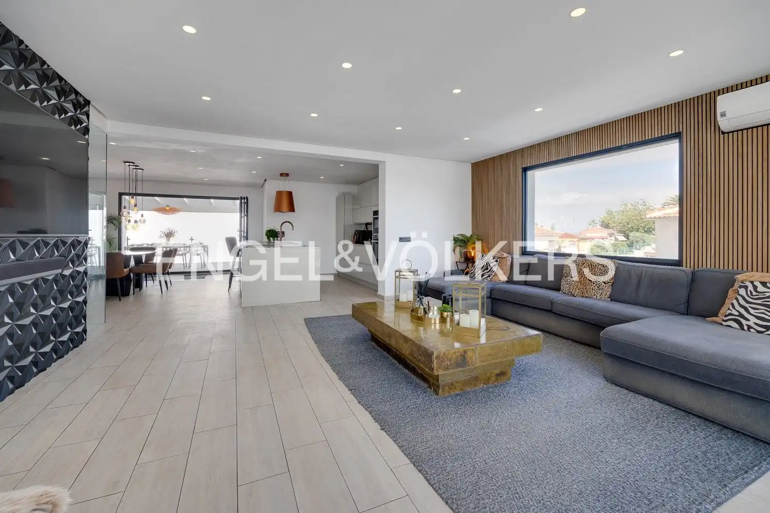 Living room of Country homes for sale in Torrevieja  with Air Conditioner, Heating and Private garden