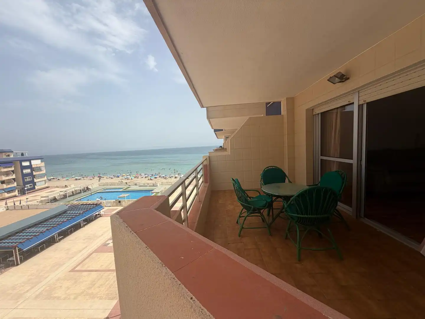 Dormitori de Apartament de lloguer en La Manga del Mar Menor amb Terrassa, Moblat i Balcó
