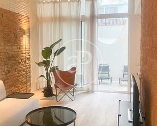 Living room of Flat to rent in  Barcelona Capital  with Air Conditioner, Heating and Furnished