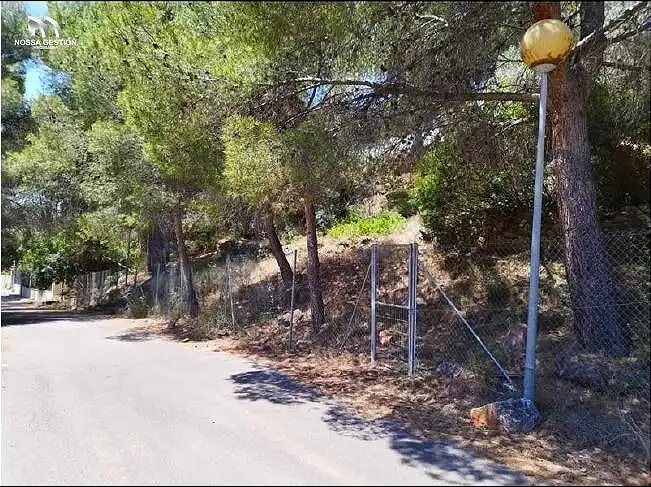 Residential land for sale in Calle del Río Cenia, imagen 3