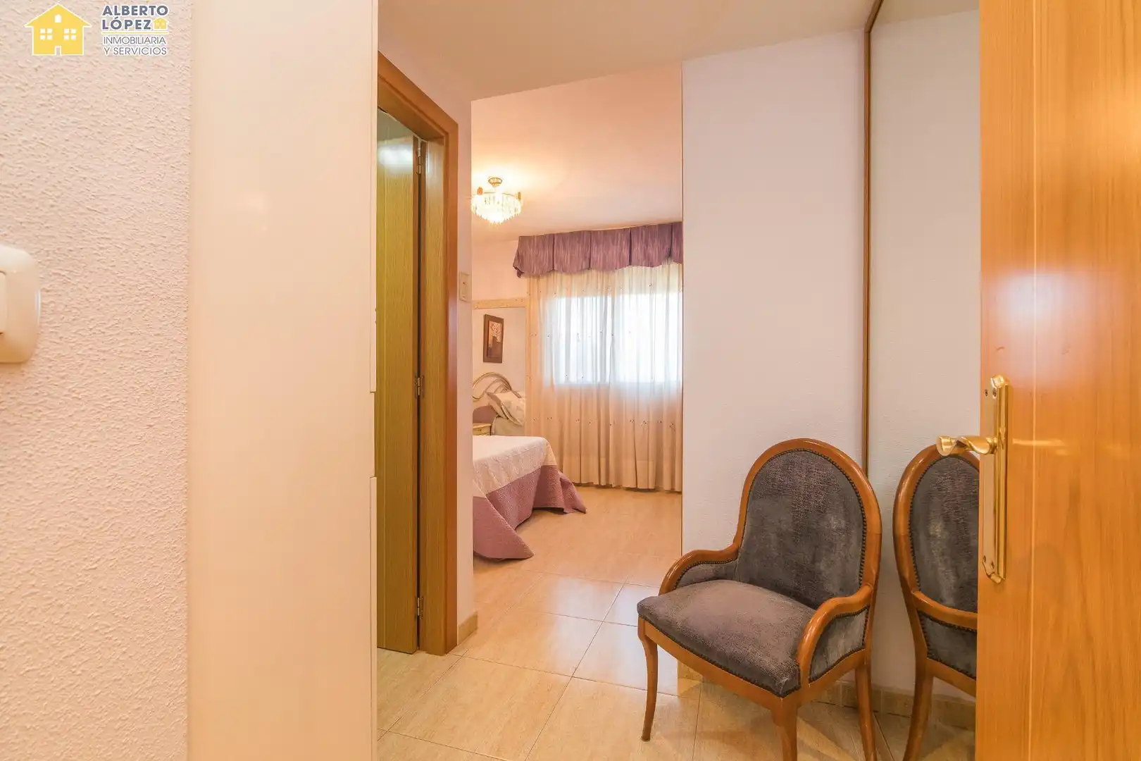 Habitación de Apartamento en venta en Alicante / Alacant con Aire acondicionado, Calefacción y Piscina comunitaria