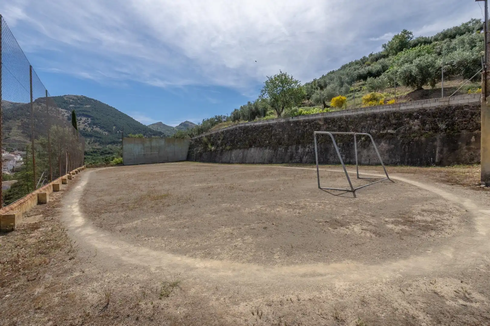 Jardín de Casa o chalet en venta en Valdepeñas de Jaén con Aire acondicionado, Calefacción y Jardín privado