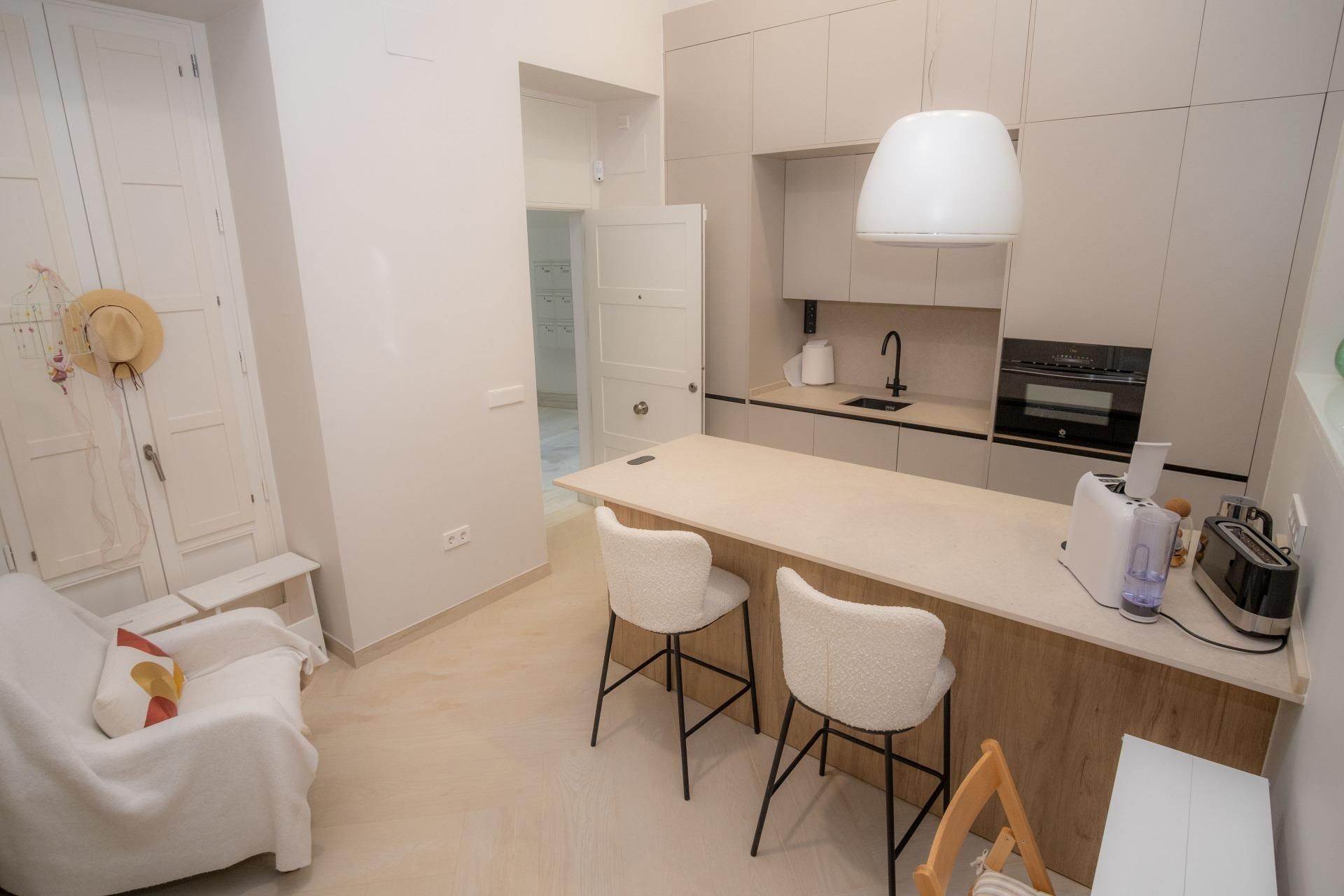 Kitchen of Study for sale in  Cádiz Capital