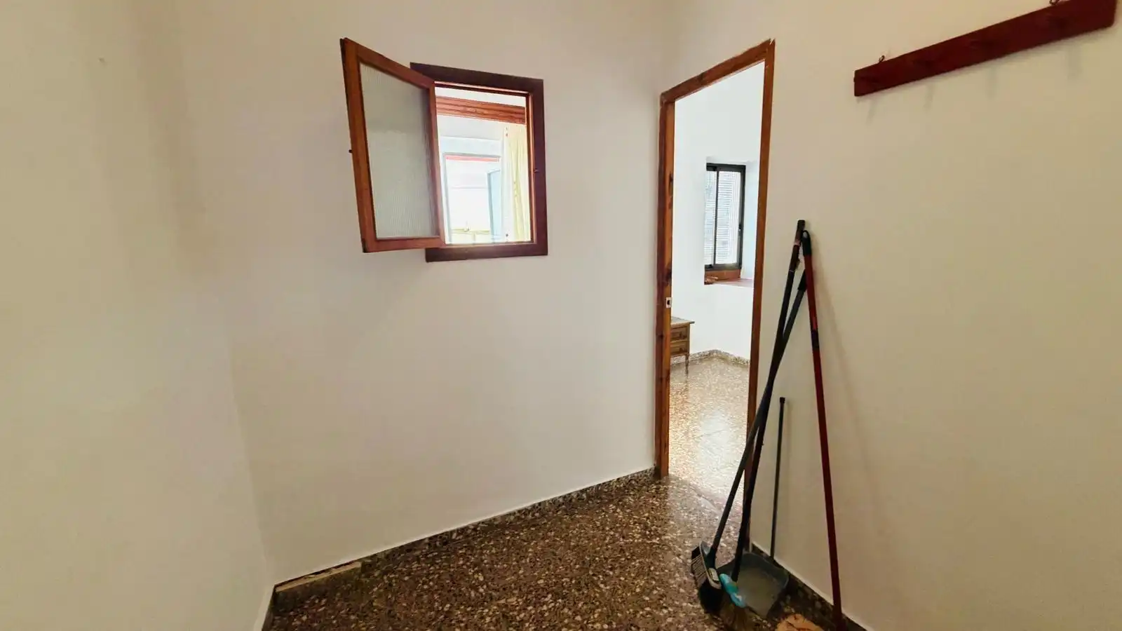 Country homes for rent in Calle BARRERES, Casco Antiguo