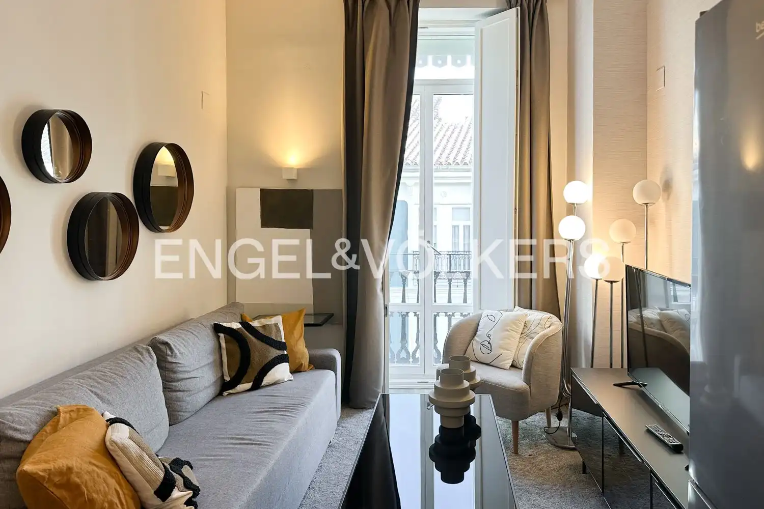 Sala de estar de Piso de alquiler en Valencia con Aire acondicionado, Calefacción y Jardín privado