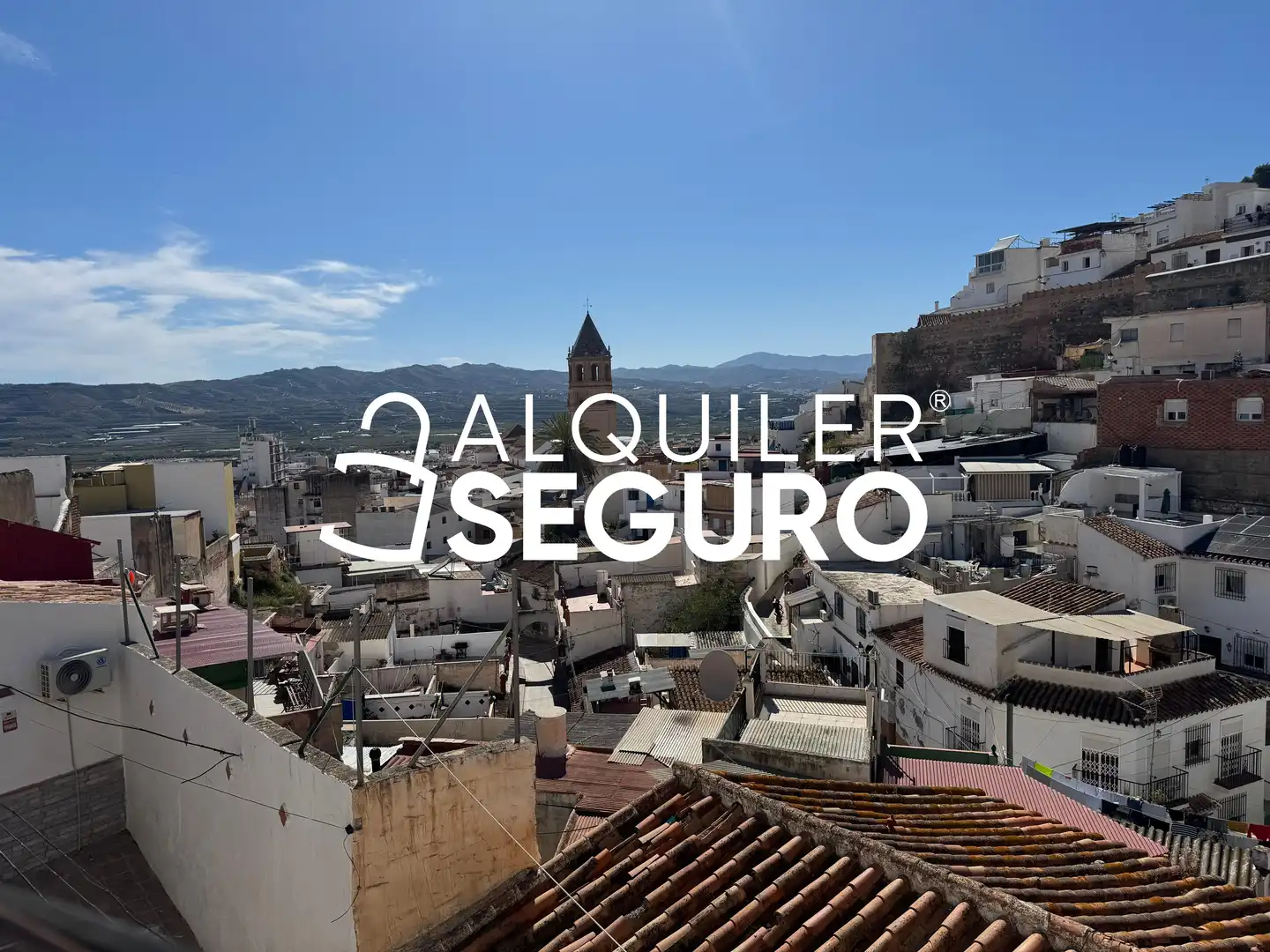 Vista exterior de Casa o chalet de alquiler en Vélez-Málaga con Terraza y Amueblado