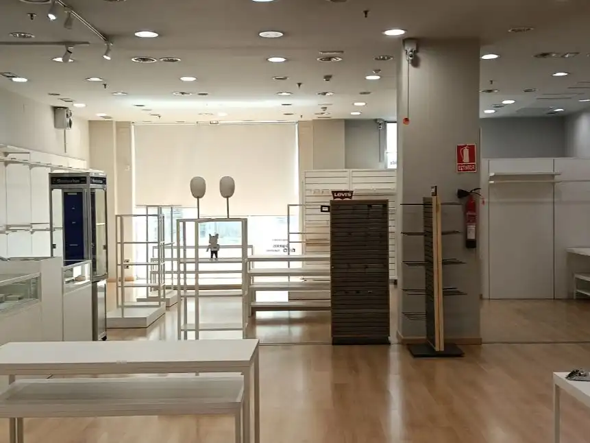 Business premises to rent in Paseo Mercadal 48 48, imagen 4