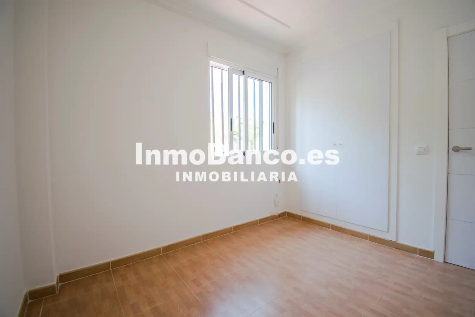 Casa o chalet en venta en Chiva con Jardín privado, Terraza y Trastero