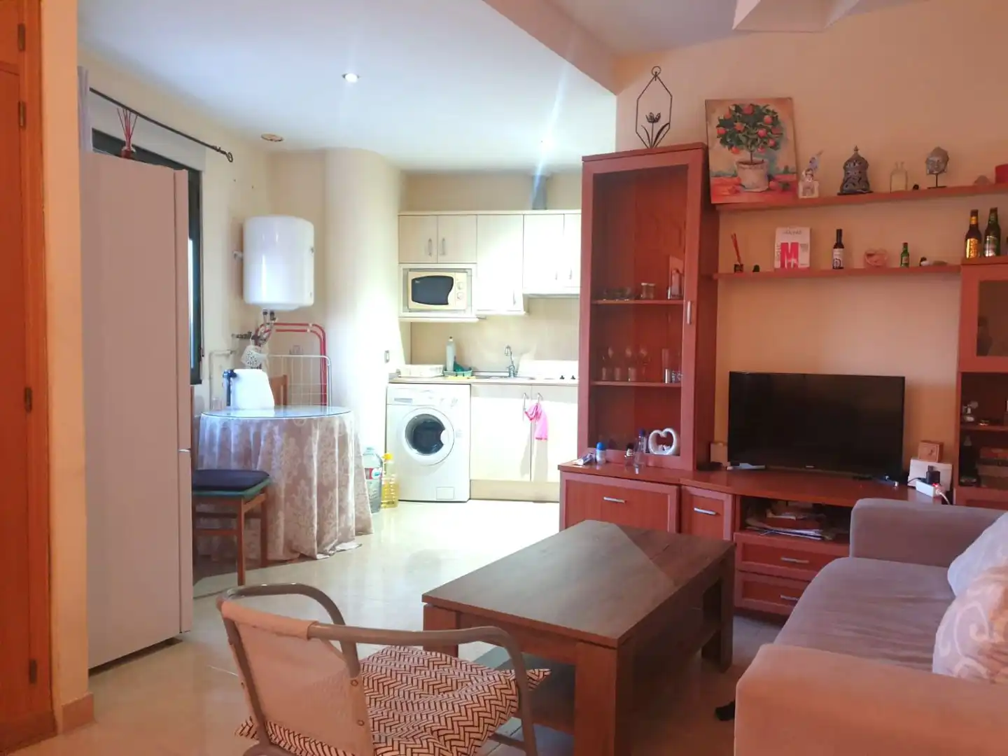 Living room of Study for sale in Valdepeñas  with Air Conditioner