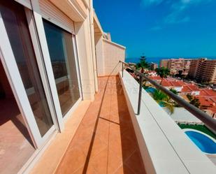 Vista exterior de Casa adosada en venda en Torrevieja amb Terrassa, Piscina i Sauna