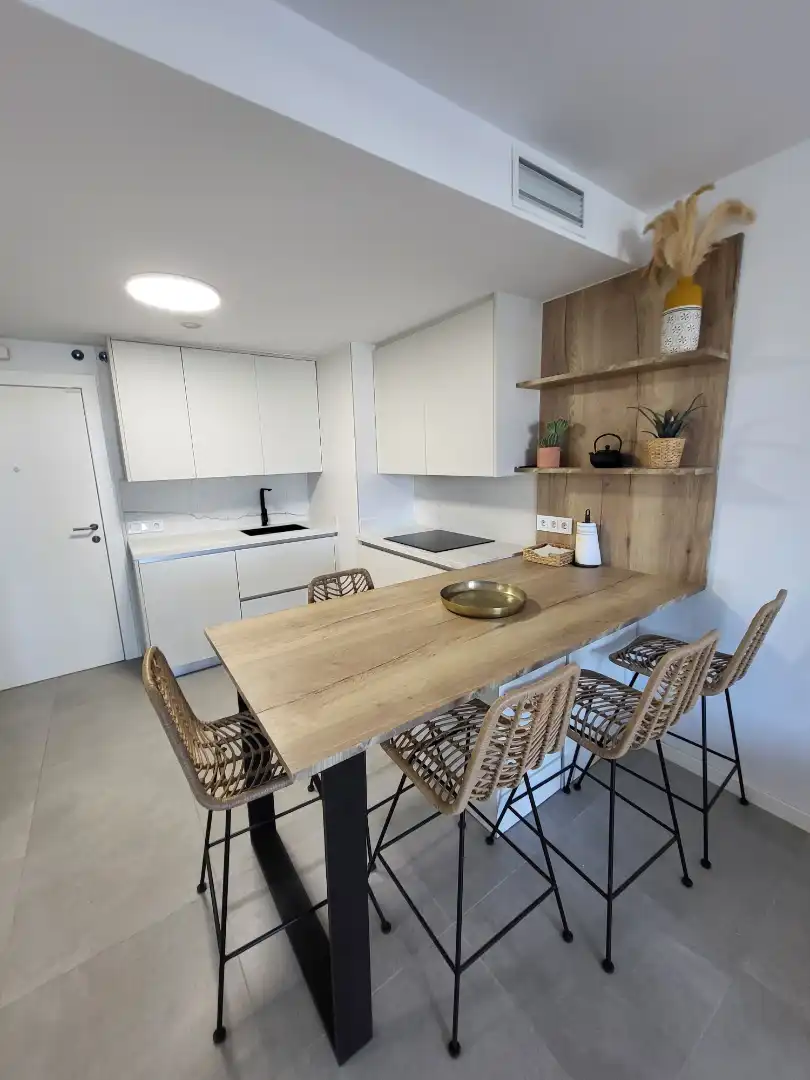 Cocina de Piso de alquiler en Almería con Aire acondicionado, Calefacción y Terraza
