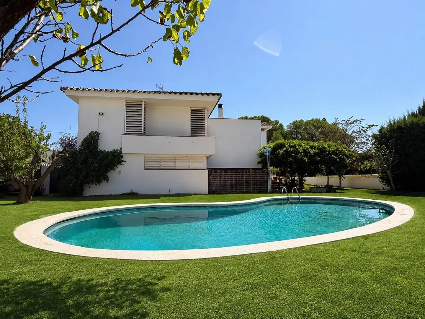 Piscina de Casa o chalet en venta en L'Escala con Aire acondicionado, Calefacción y Jardín privado