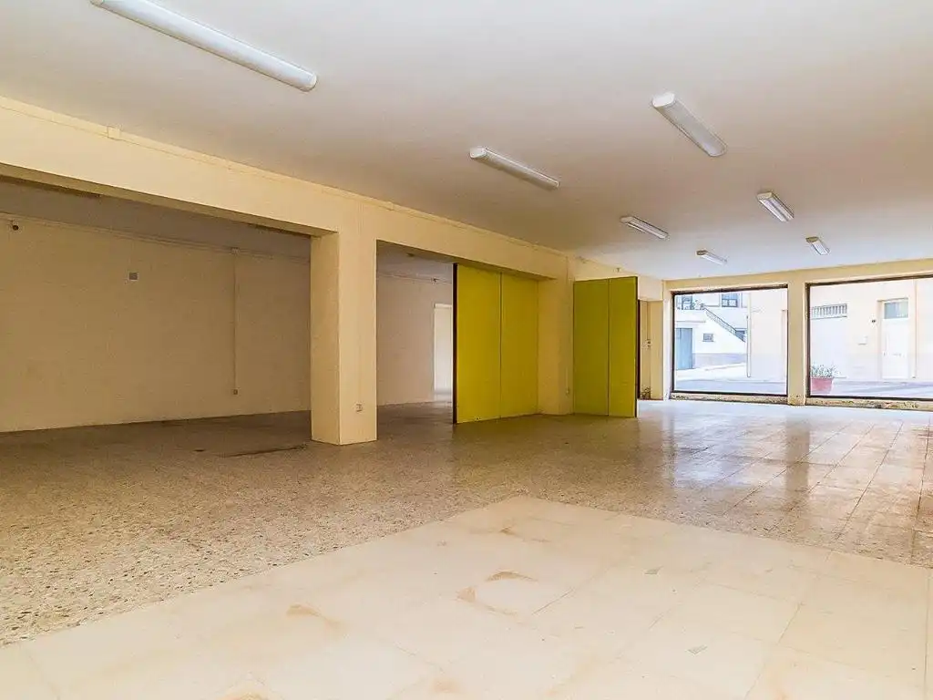 Gewerbefläche zum Verkauf in Carrer Pau Casals 17, imagen 8