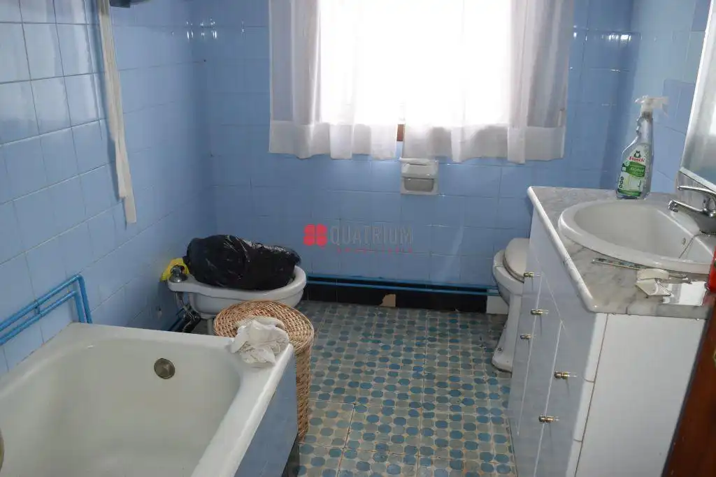 Baño de Edificio en venta en A Estrada 