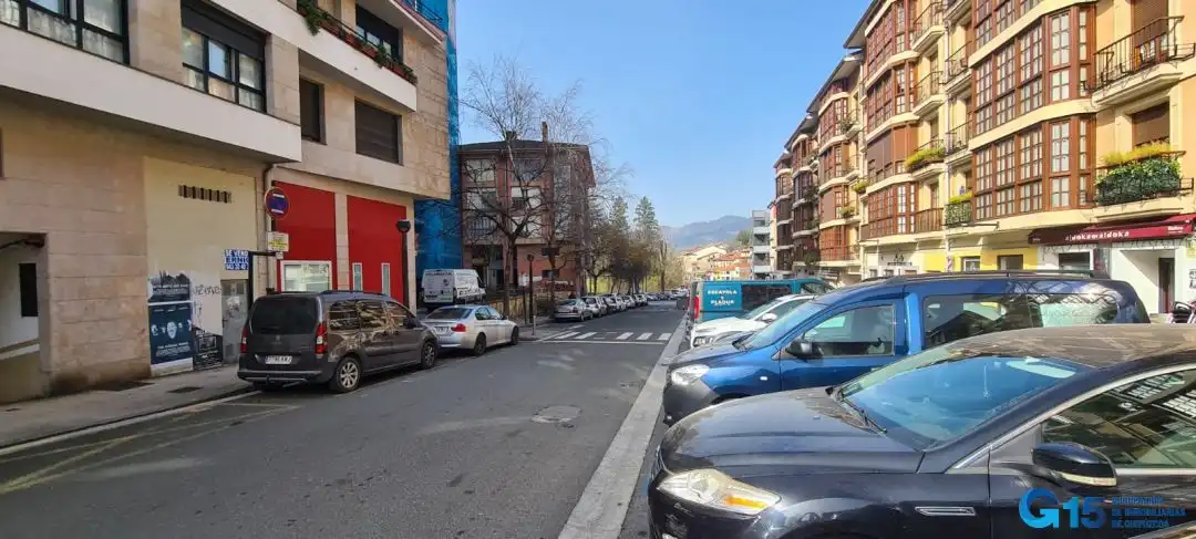 Außenansicht von Geschaftsraum zum Verkauf in Bergara