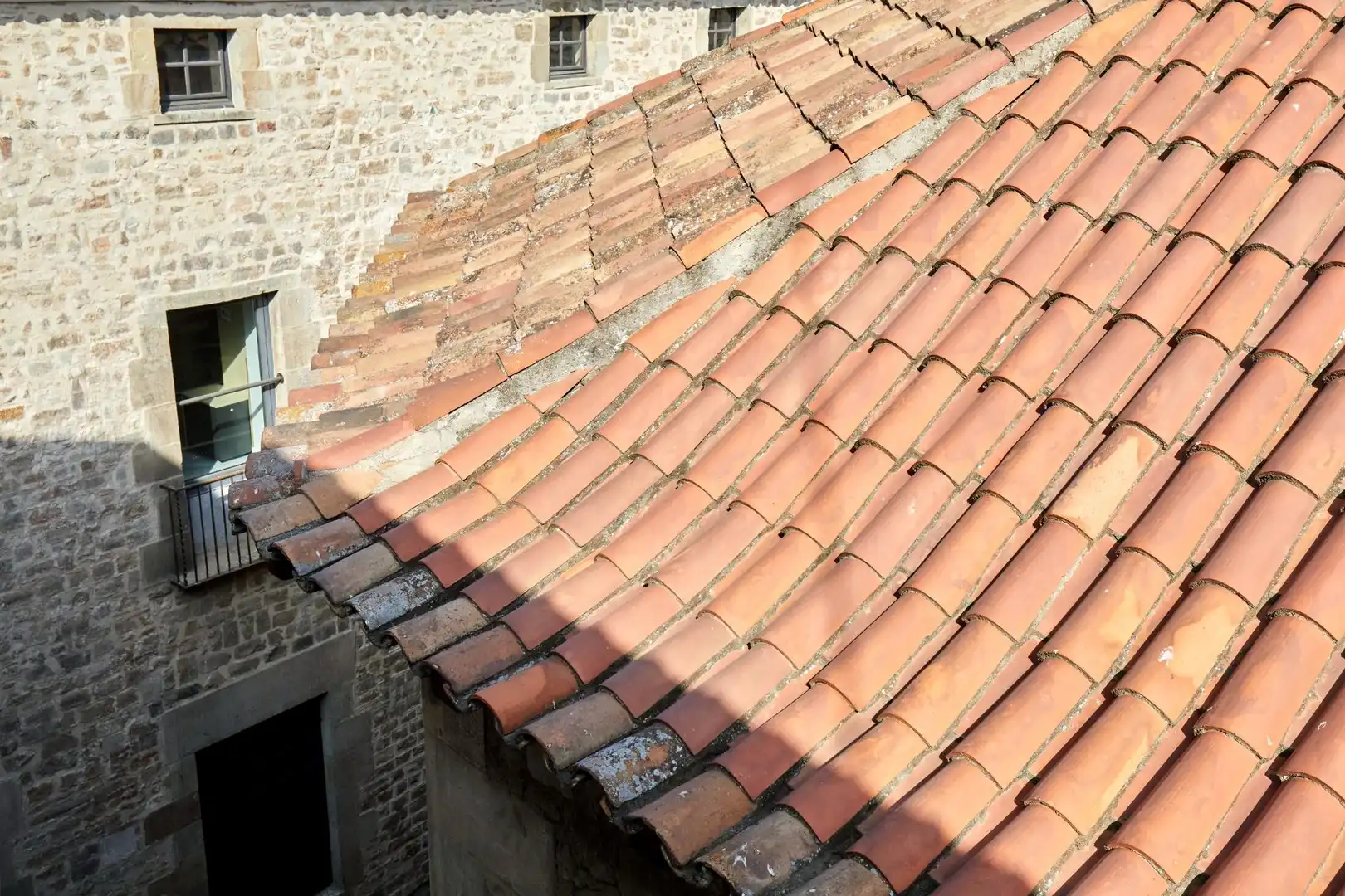 Exterior view of Attic for sale in Barcelona  with Air Conditioner, Heating and Terrace