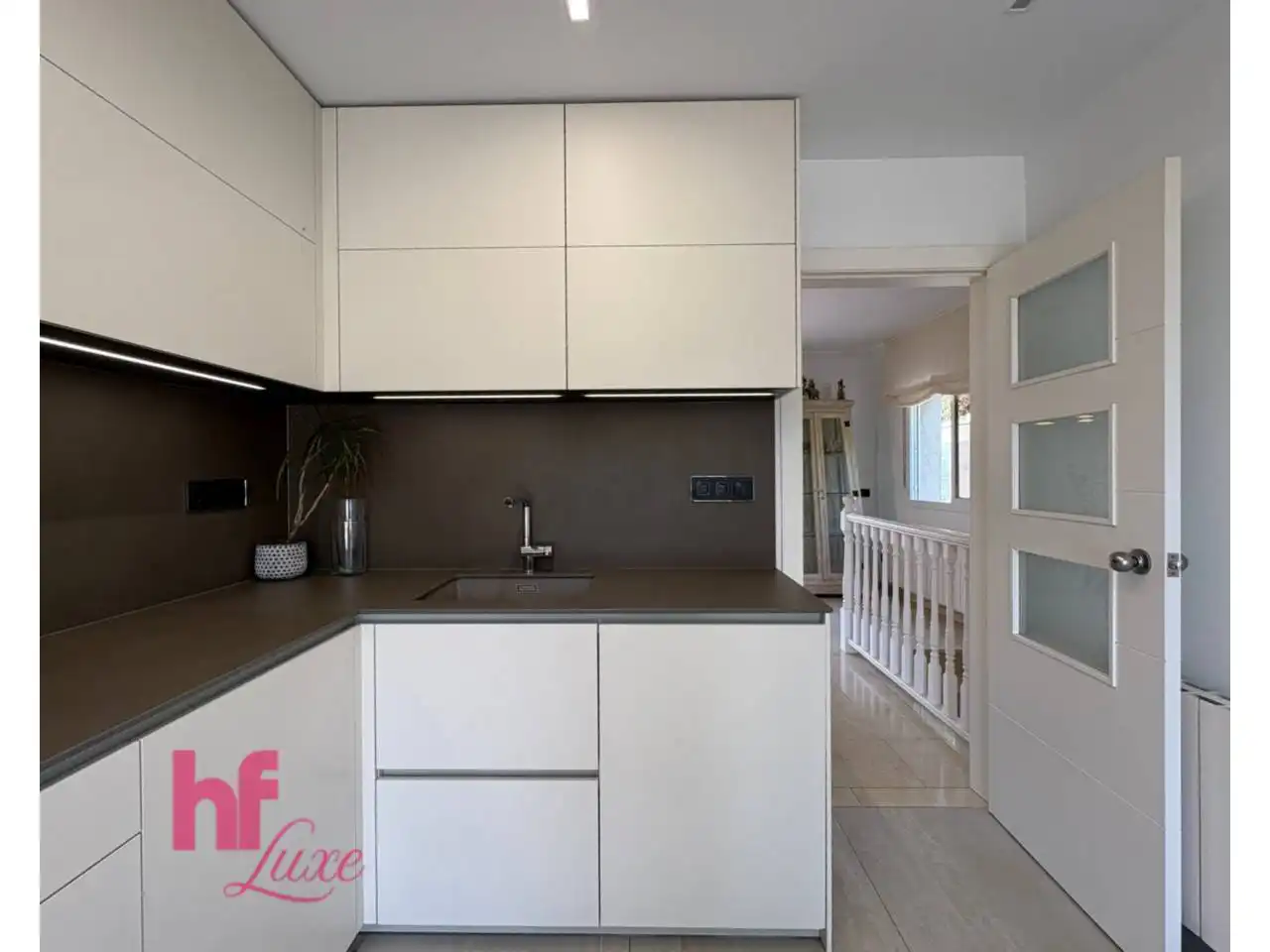 Villa avec piscine à vendre à Calle Josep Gallart i Parera, imagen 8