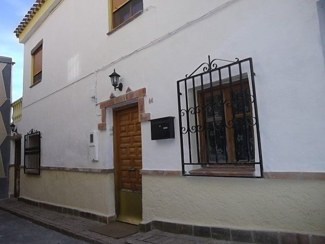 Casa o xalet en venda en Huéscar amb Aire condicionat, Jardí privat i Terrassa
