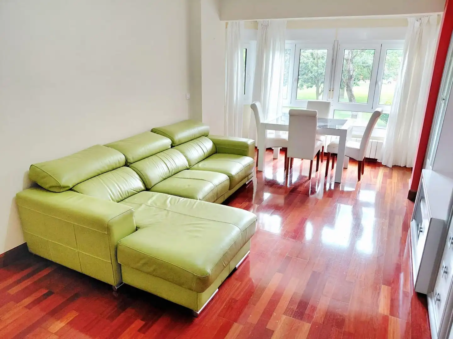 Sala de estar de Piso en venta en Getxo  con Calefacción y Trastero