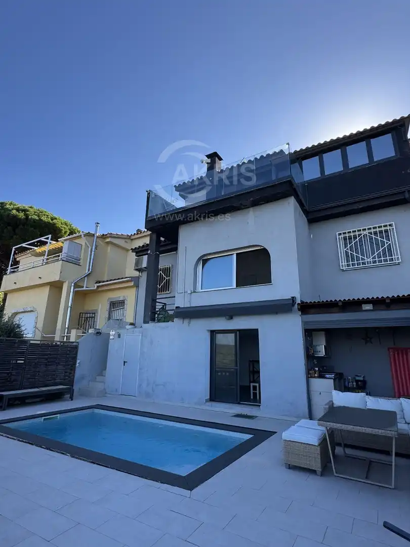 Adosado con piscina en venta en St Damia, imagen 42