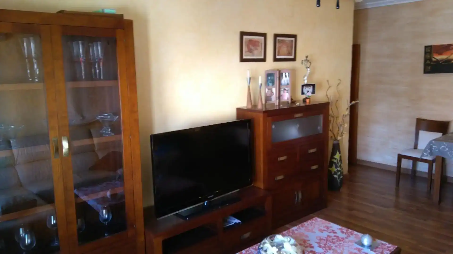 Sala d'estar de Casa adosada en venda en Cartagena amb Aire condicionat i Balcó
