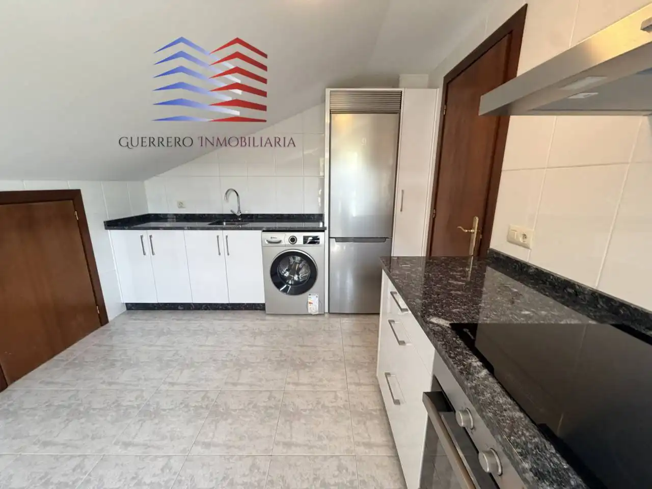 Cuina de Apartament de lloguer en Barbadás amb Calefacció, Parquet i Traster